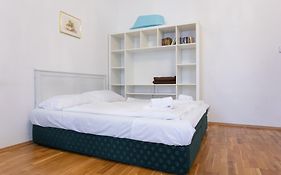 Central Garden Apartments